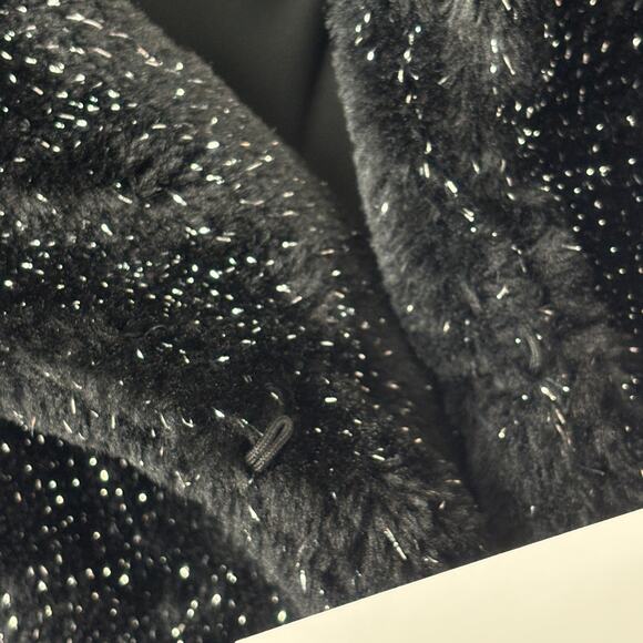 Betsey Johnson Silver Sparkle Black Faux Fur Glam Vest w/ Pockets Size MED - Picture 7 of 10